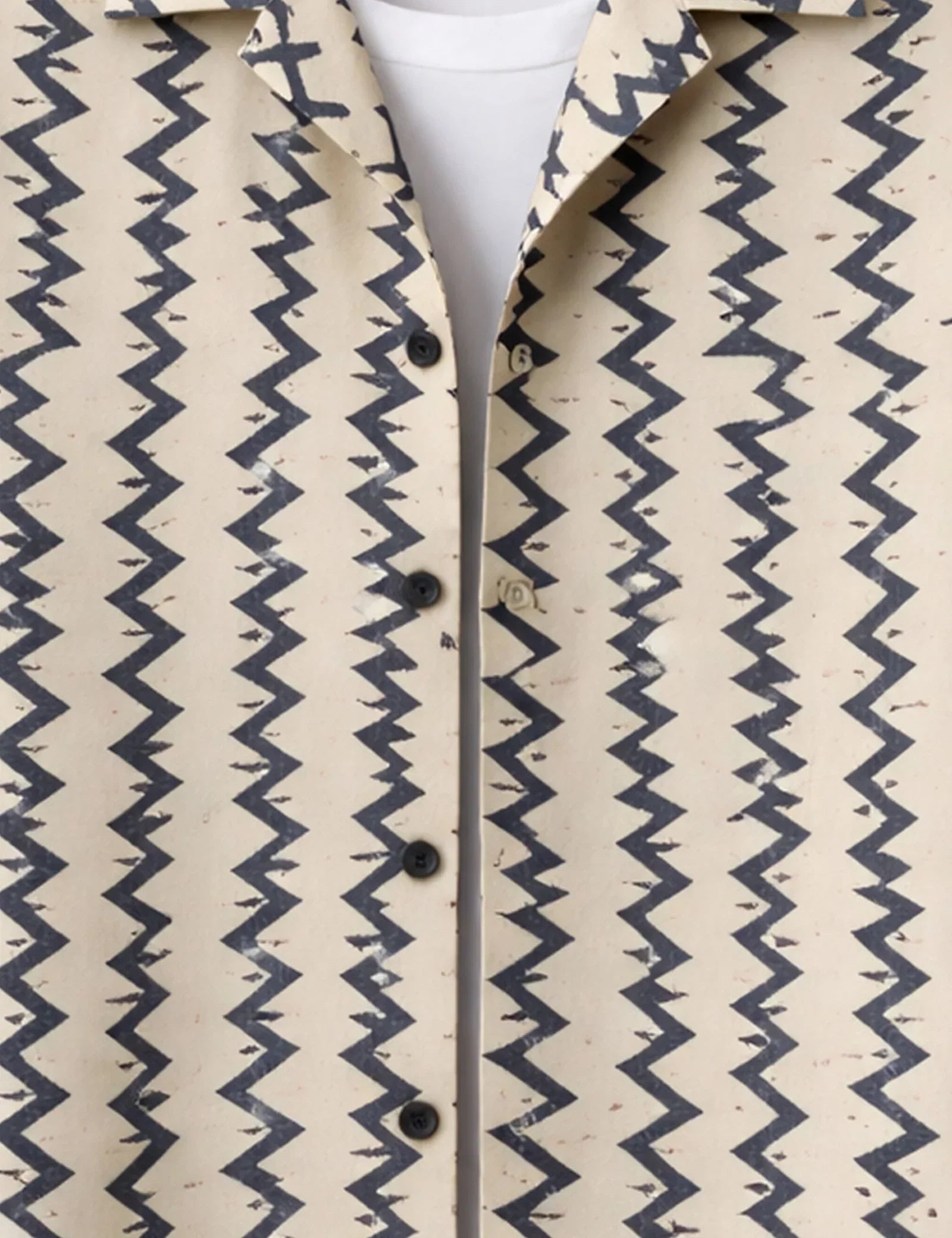 Vertical Zigzag Mens Half Sleeves Shirts - XPST